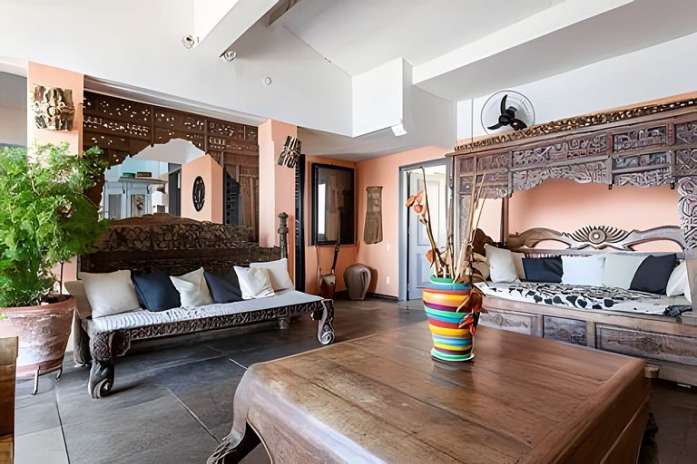 ADV002 Cobertura tropical na praia de Copacabana