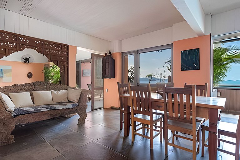 ADV002 Cobertura tropical na praia de Copacabana