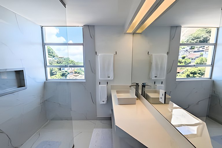 ADV010 Loft com 2 suítes e vista panorâmica do Rio