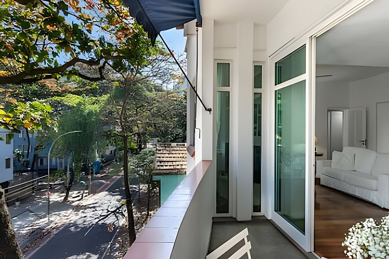 ADV009 Charmoso apto pra 4 no coração de Ipanema