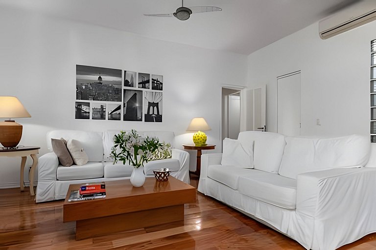 ADV009 Charmoso apto pra 4 no coração de Ipanema