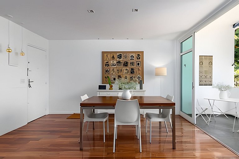 ADV009 Charmoso apto pra 4 no coração de Ipanema