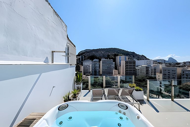 ADV011 Cobertura 2 quartos perto praia de Ipanema