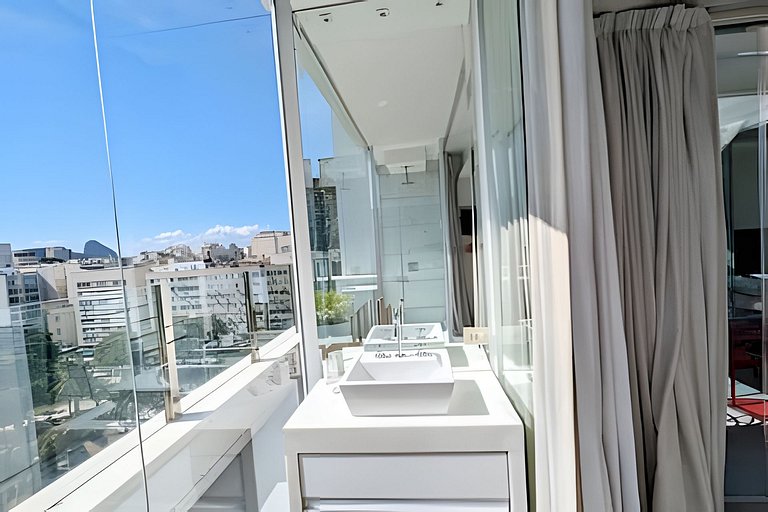 ADV011 Cobertura 2 quartos perto praia de Ipanema