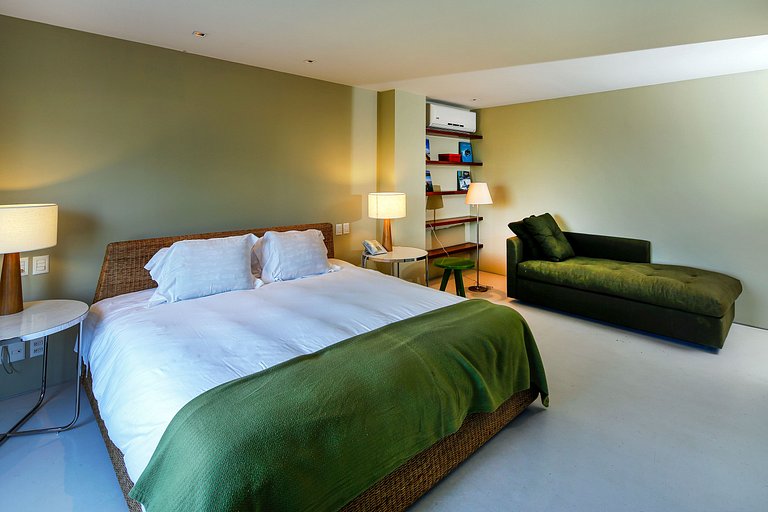 ADV004 Villa pra 10 e vista pra praia