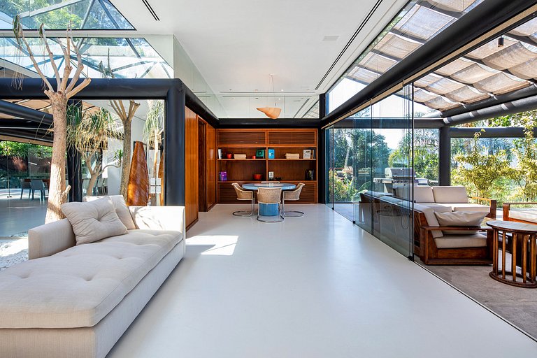 ADV004 Villa pra 10 e vista pra praia