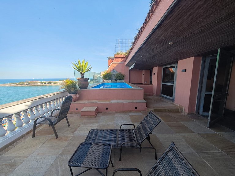 ADV002 Cobertura tropical na praia de Copacabana