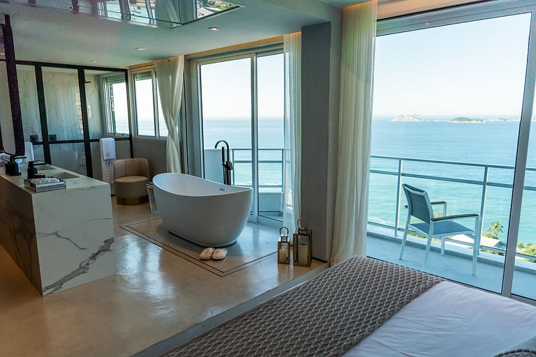 ADV006 Charmosa cobertura com vista mar no Vidigal