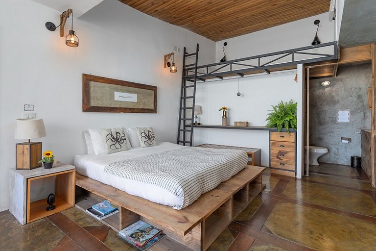 ADV008 Casa de 7 suites entre Ipa e Copa