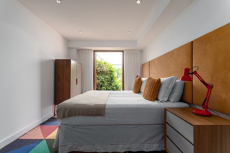 ADV015 Fantástica casa com vista do mar