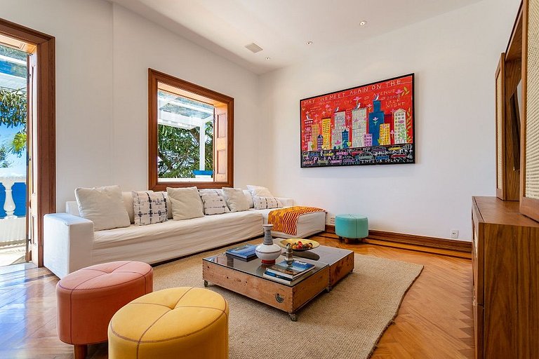 ADV015 Fantástica casa com vista do mar