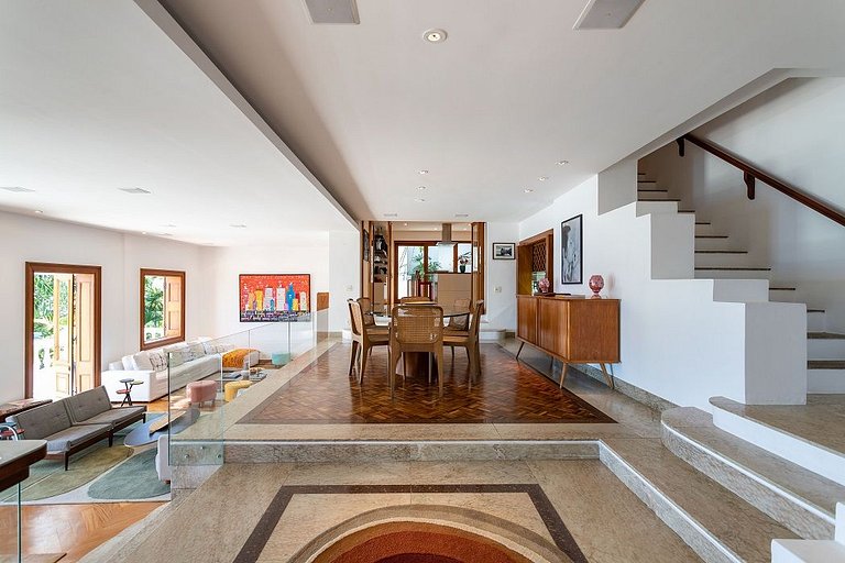 ADV015 Fantástica casa com vista do mar