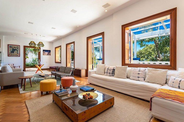 ADV015 Fantástica casa com vista do mar