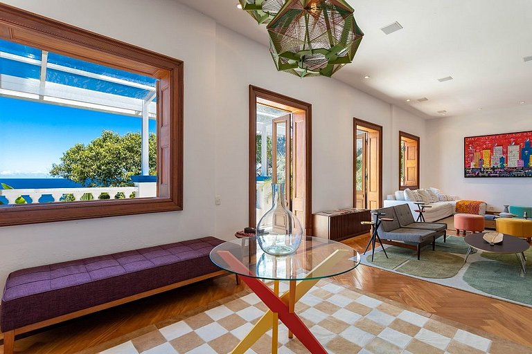 ADV015 Fantástica casa com vista do mar