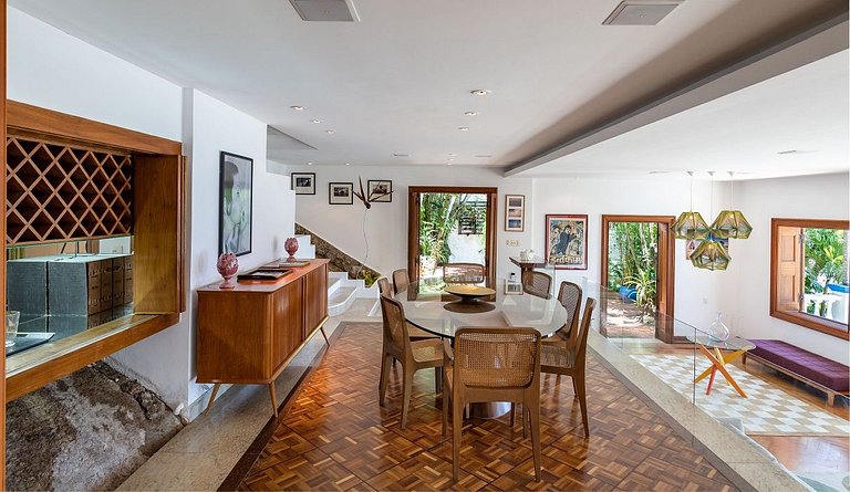 ADV015 Fantástica casa com vista do mar