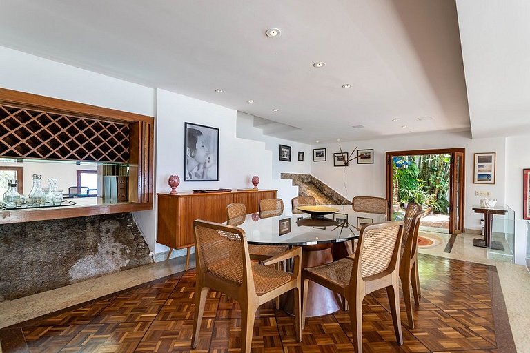 ADV015 Fantástica casa com vista do mar