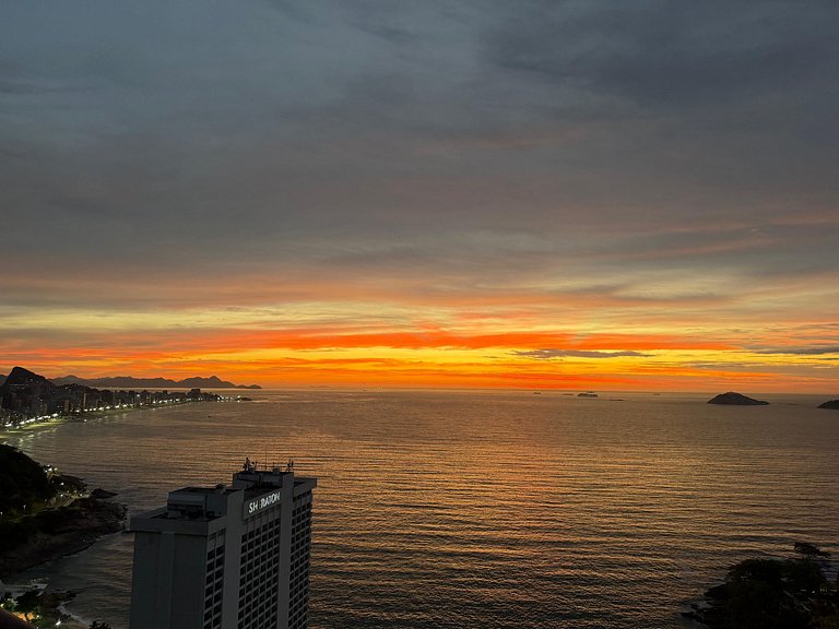 ADV007 Villa para 9 com vista 360° de todo o Rio